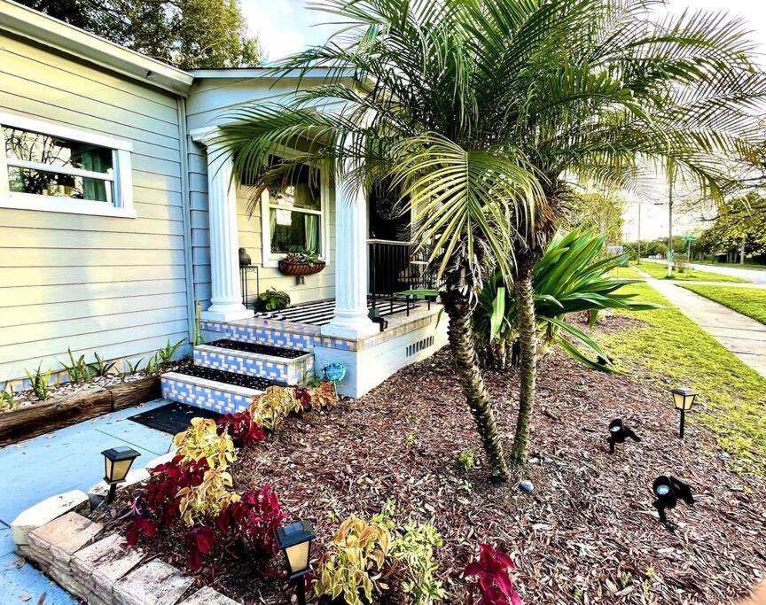 Cozy Sanctuary Minutes From The Bay And Beaches タンパ エクステリア 写真